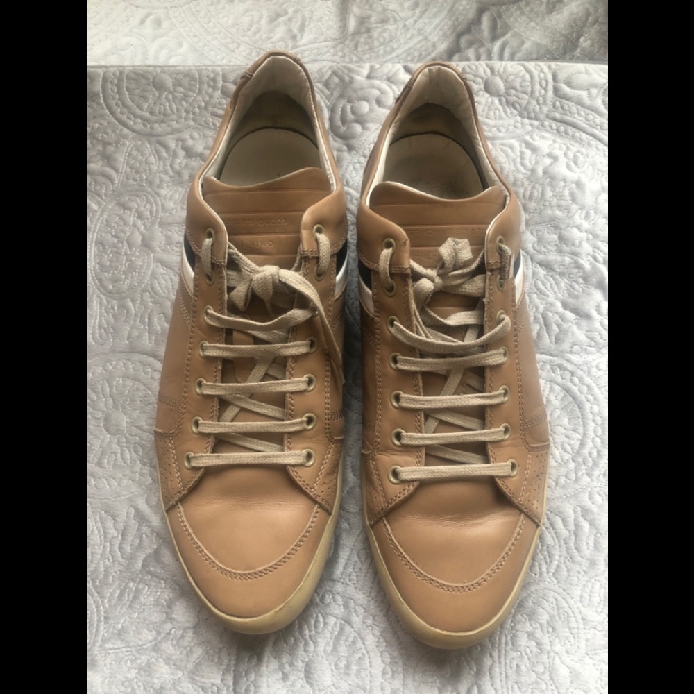Tan leather Christian Dior sneakers